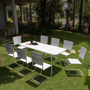 Holmsund matgrupp; bord 180x80 cm med 8 st stolar - vit Holmsund matgrupp; bord 180x80 cm med 8 st stolar - vit