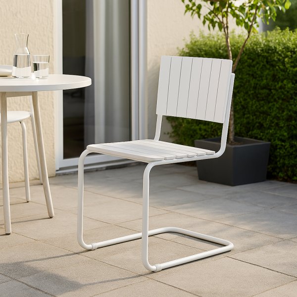 Holmsund stapelbar stol utan armstöd - Vit Holmsund stapelbar stol utan armstöd - Vit